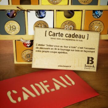 Carte cadeau en bois